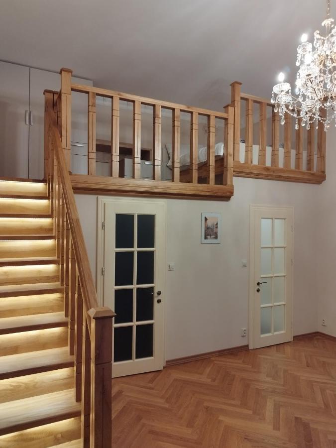 Lubert Apartmany S.R.O Prag Exterior foto