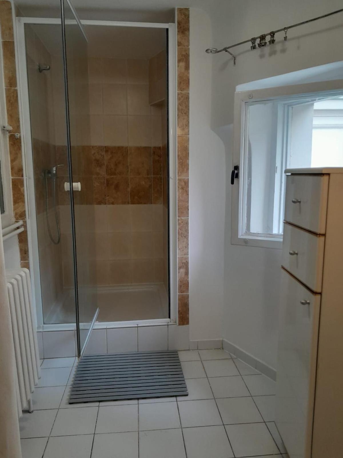 Lubert Apartmany S.R.O Prag Exterior foto